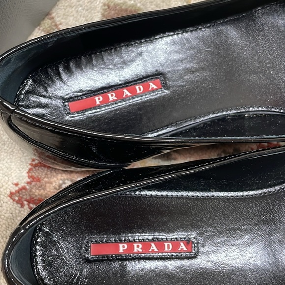 Prada flats - Picture 5 of 10